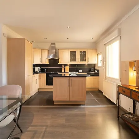 Duplex Avec Parking La Parenthese Petillante Épernay