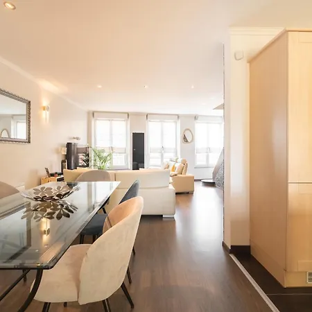 Duplex Avec Parking La Parenthese Petillante Apartment Epernay