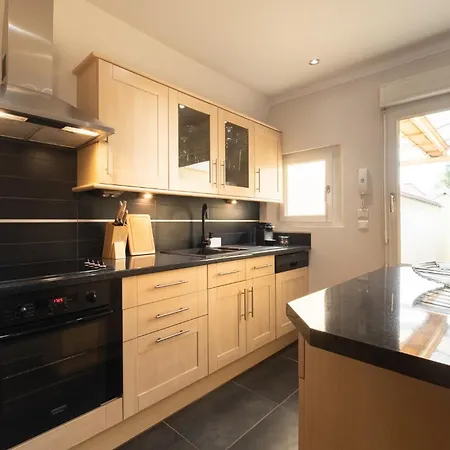 Appartement Duplex Avec Parking La Parenthèse Pétillante Épernay