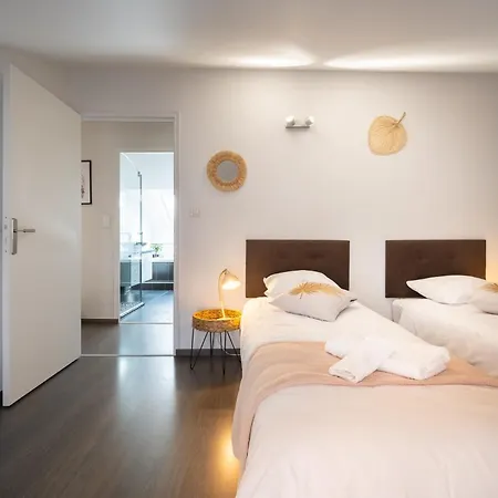Duplex Avec Parking La Parenthese Petillante *